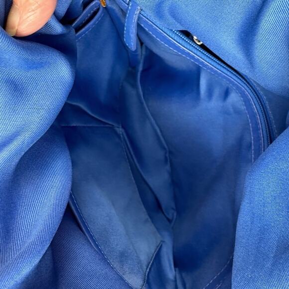 New York Cobalt Blue Leather Concealed Carry Tote w/ Nylon/Leather Clutch - Picture 12 of 13